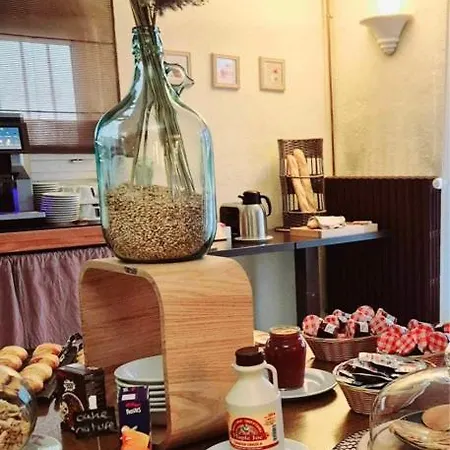 Logis Hotel Le Mistral - Restaurant - Montelimar Sud Chateauneuf-du-Rhone