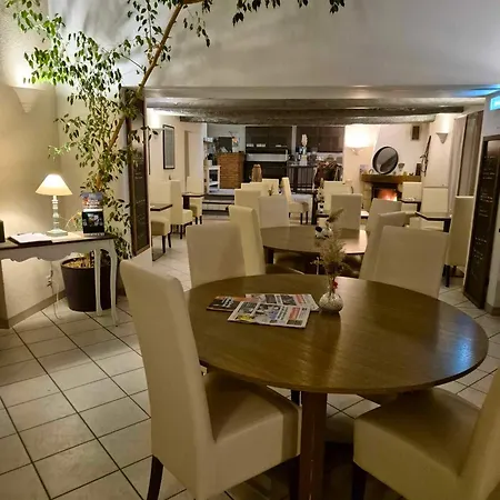 Logis Hotel Le Mistral - Restaurant - Montelimar Sud Hotel 3*