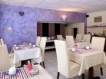 Hotel Logis Hotel Le Mistral - Restaurant - Montelimar Sud Chateauneuf-du-Rhone