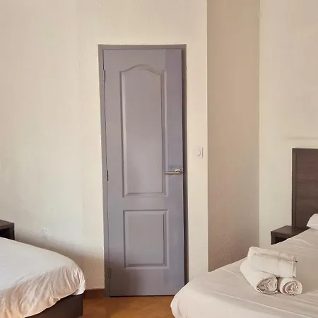 Logis Hotel Le Mistral - Restaurant - Montelimar Sud 3* Chateauneuf-du-Rhone