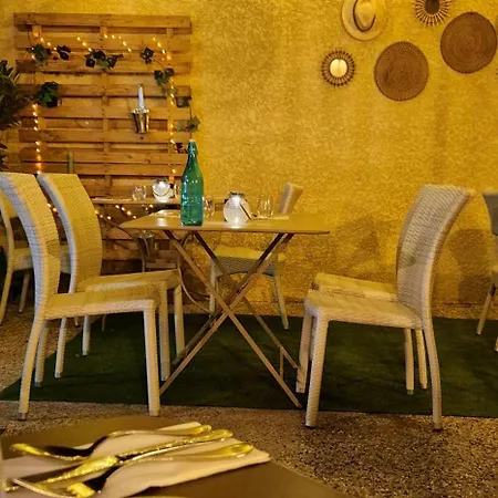 Logis Hotel Le Mistral - Restaurant - Montelimar Sud 3*