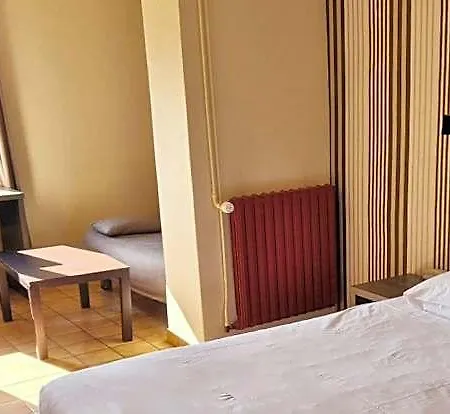 Logis Le Mistral - Montélimar Sud Hotel Châteauneuf-du-Rhône